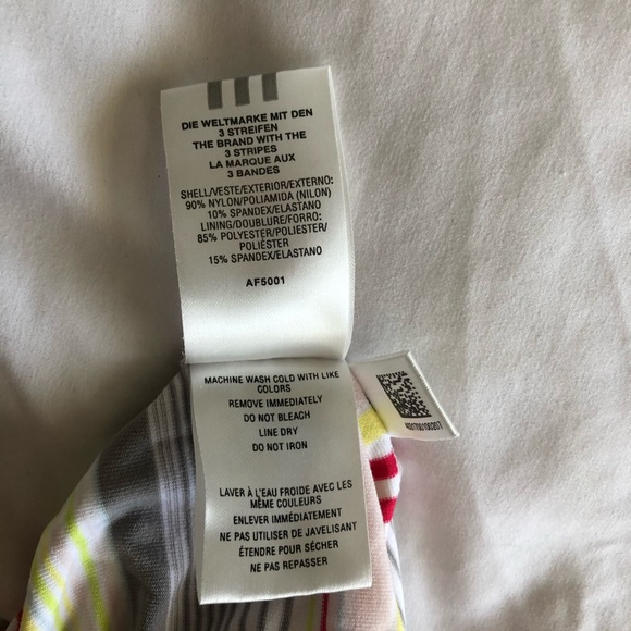 ADIDAS vintage colourful halter top - Picture 7 of 7